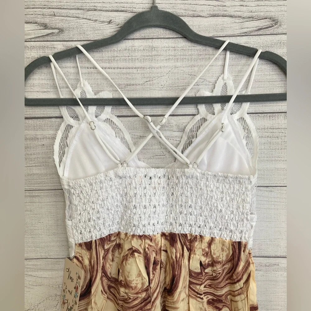 Vine And Valley | NWT Women’s Spaghetti Strap Lace & Marble Print Romper - Picture 4 of 6